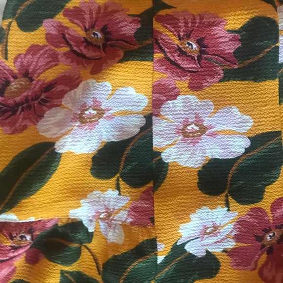 SKIPPY SHORTS ~ MAD FOR MAGNOLIA PEBBLE - Picture 5 of 5